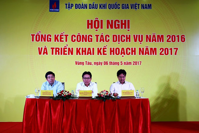 Lãnh đạo Tập đoàn chủ trì hội nghị